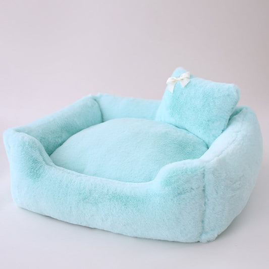 Divine Dog Bed in Ice